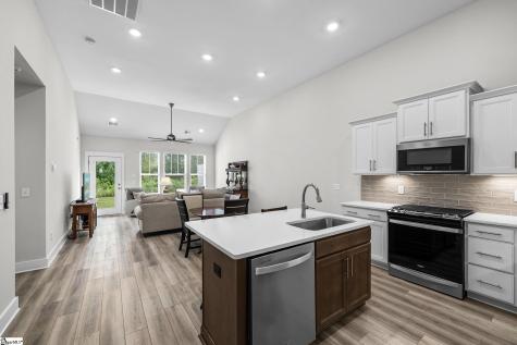 414 Ambleside Lane Greenville SC 29605