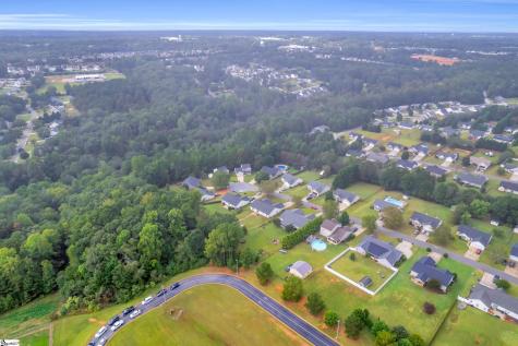 129 Saint James Court Anderson SC 29621