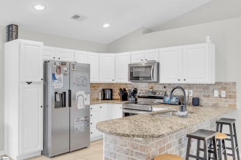 129 Saint James Court Anderson SC 29621