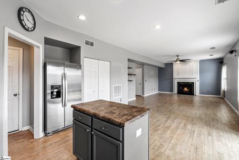 27 Madeline Circle Taylors SC 29687