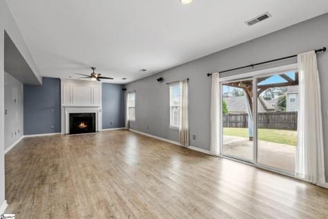 27 Madeline Circle Taylors SC 29687