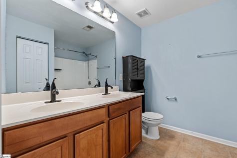 27 Madeline Circle Taylors SC 29687