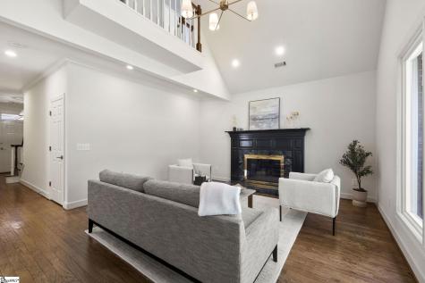 302 Greenview Circle Greenville SC 29609