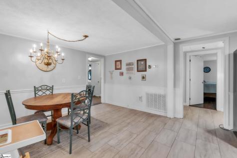 5 Jones Circle Greenville SC 29617