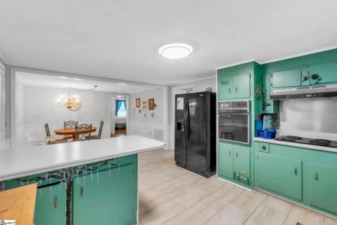 5 Jones Circle Greenville SC 29617