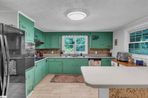 5 Jones Circle Greenville SC 29617