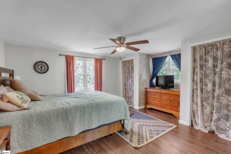 5 Jones Circle Greenville SC 29617
