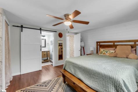 5 Jones Circle Greenville SC 29617