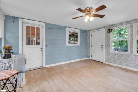 5 Jones Circle Greenville SC 29617