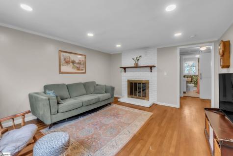 5 Jones Circle Greenville SC 29617