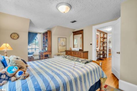13 W Montclair Avenue Greenville SC 29609