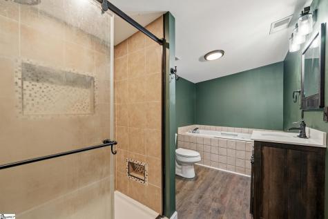 112 Newry Road Seneca SC 29672