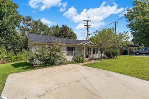 112 Newry Road Seneca SC 29672
