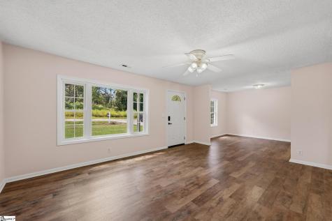 112 Newry Road Seneca SC 29672