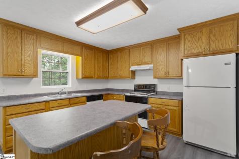 123 Sequayah Drive Fair Play SC 29643