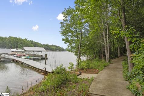 123 Sequayah Drive Fair Play SC 29643