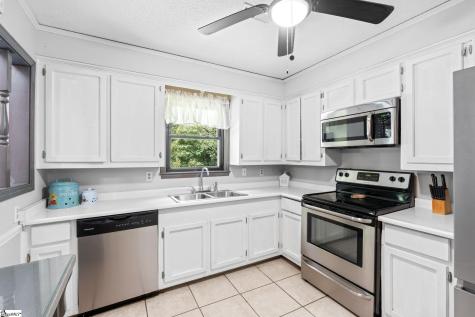 12 Virginia Avenue Travelers Rest SC 29690