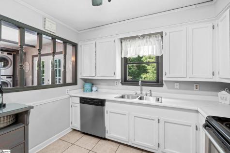 12 Virginia Avenue Travelers Rest SC 29690