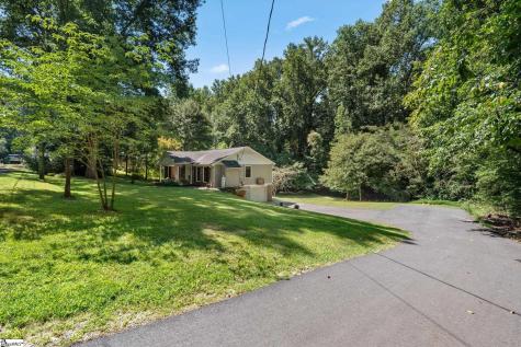 12 Virginia Avenue Travelers Rest SC 29690
