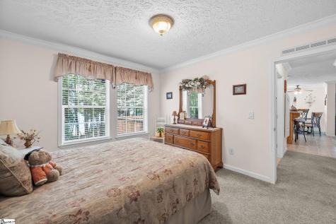 246 Bay Ridge Drive Townville SC 29689