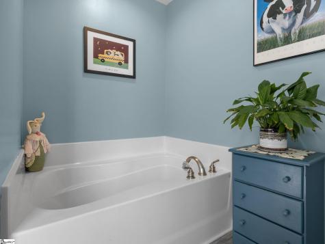 610 Circinae Road Cowpens SC 29330