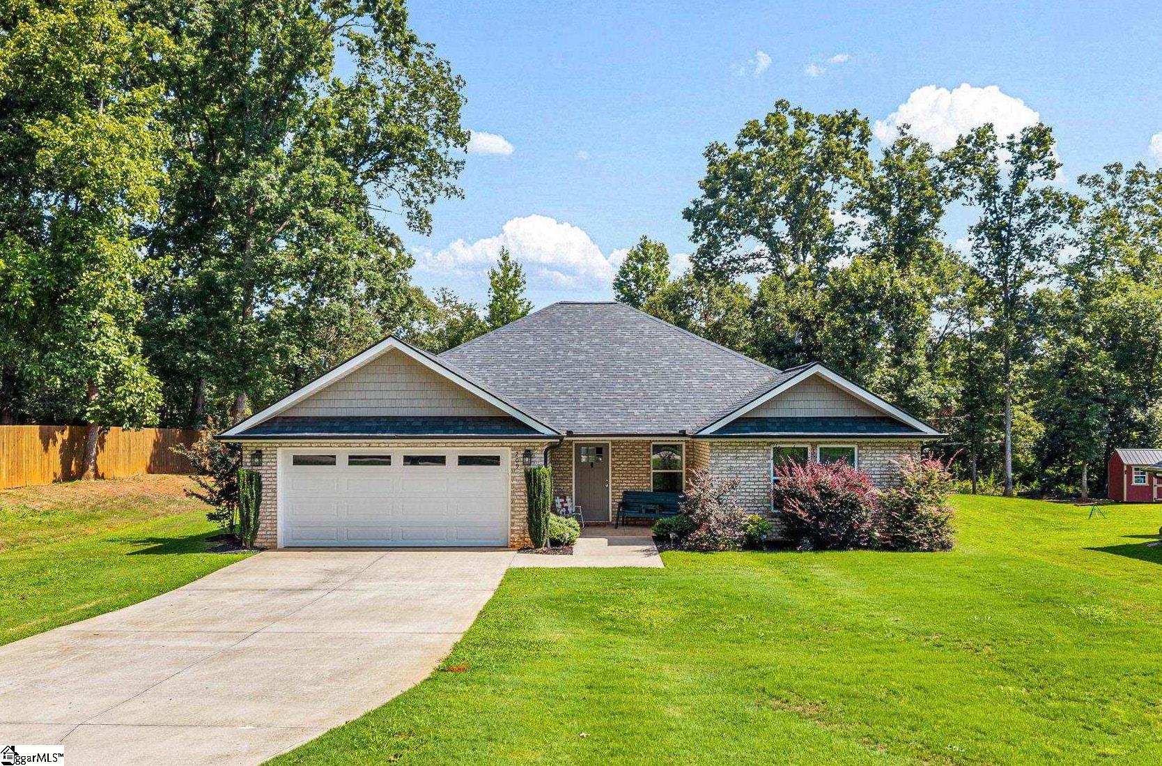 209 Lee Drive Chesnee SC 29323