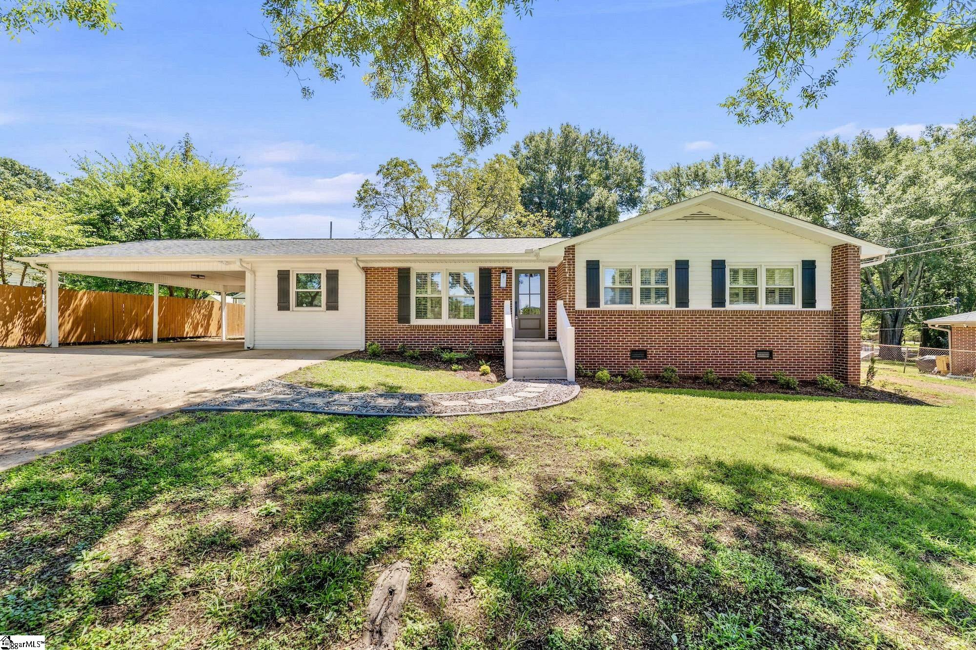 203 Fernwood Circle Anderson SC 29626