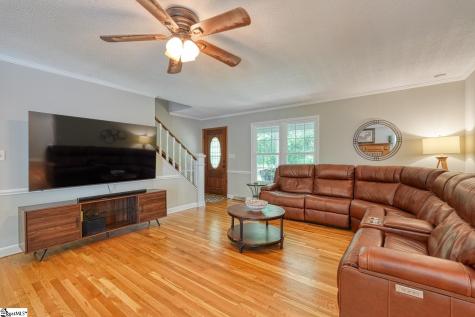102 Hickory Hollow Drive Inman SC 29349