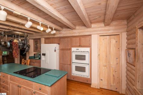 191 Crystal Lane Townville SC 29689