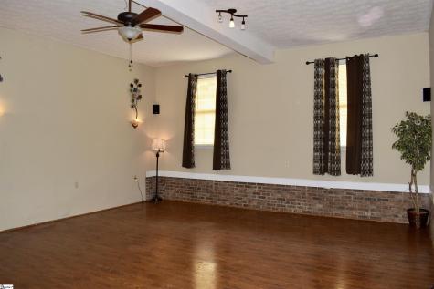 381 Royal Burgess Drive Campobello SC 29322