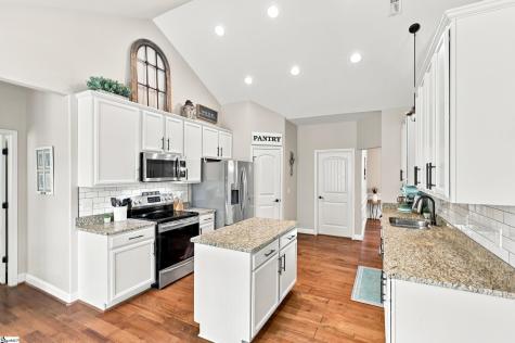 411 Oak Ridge Place Easley SC 29642