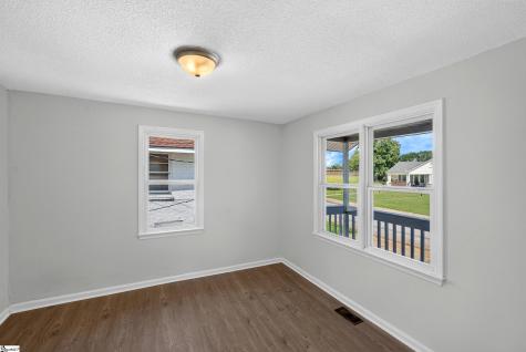 728 S Liberty Street Spartanburg SC 29306