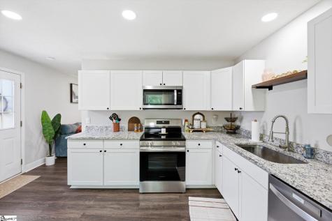 105 G Street Williamston SC 29697