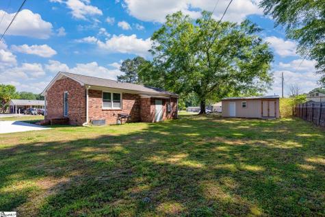 105 G Street Williamston SC 29697