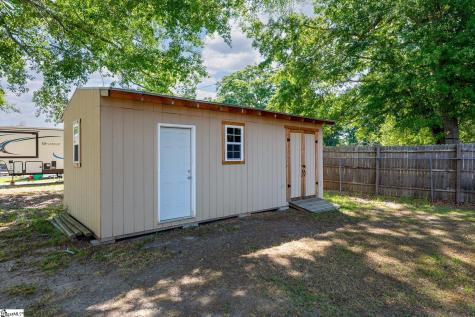 105 G Street Williamston SC 29697
