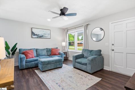 105 G Street Williamston SC 29697