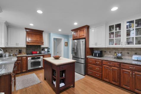 210 Heathwood Drive Spartanburg SC 29307