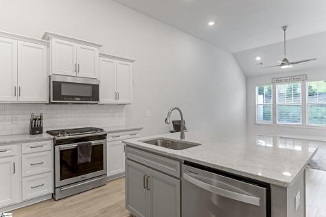 221 Woodhouse Way Greenville SC 29605