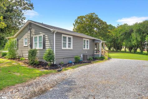 702 Williams Street Williamston SC 29697