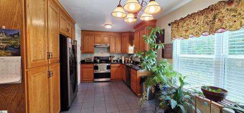 658 Maple Drive Greer SC 29651