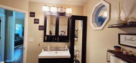 658 Maple Drive Greer SC 29651
