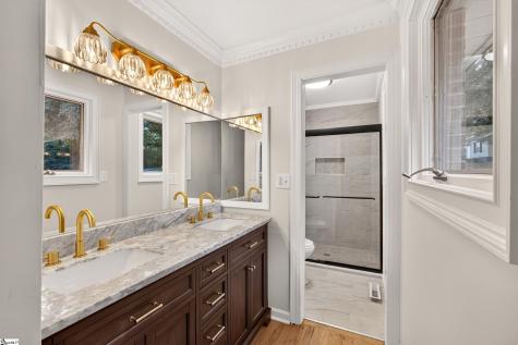 5 Crestline Road Greenville SC 29609