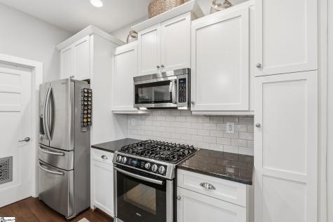 325 Hampton Avenue Greenville SC 29601