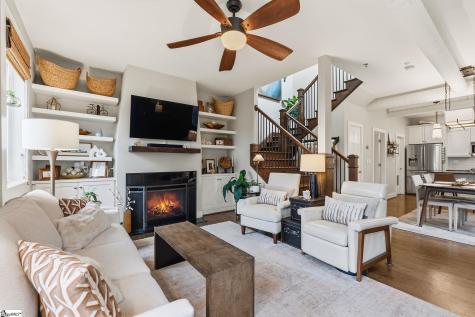 325 Hampton Avenue Greenville SC 29601