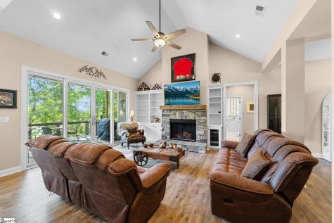 2415 Sandy Ford Road Chesnee SC 29323