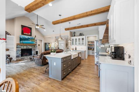 2415 Sandy Ford Road Chesnee SC 29323