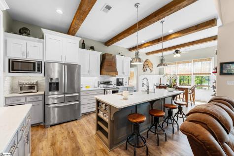 2415 Sandy Ford Road Chesnee SC 29323