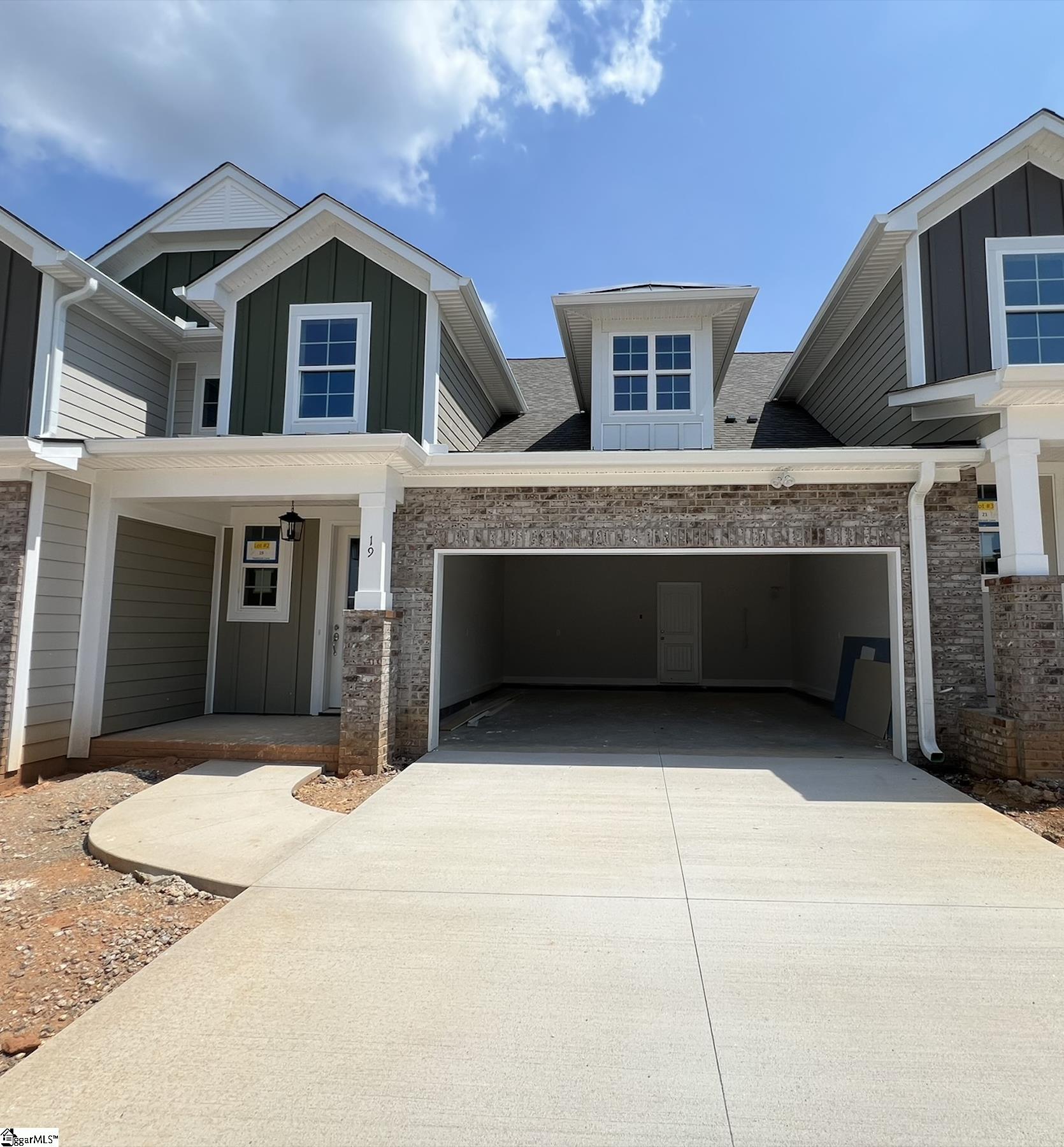 19 Hasbrook Lane Greenville SC 29607