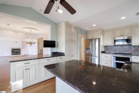 47 Gulf Stream Lane Salem SC 29676