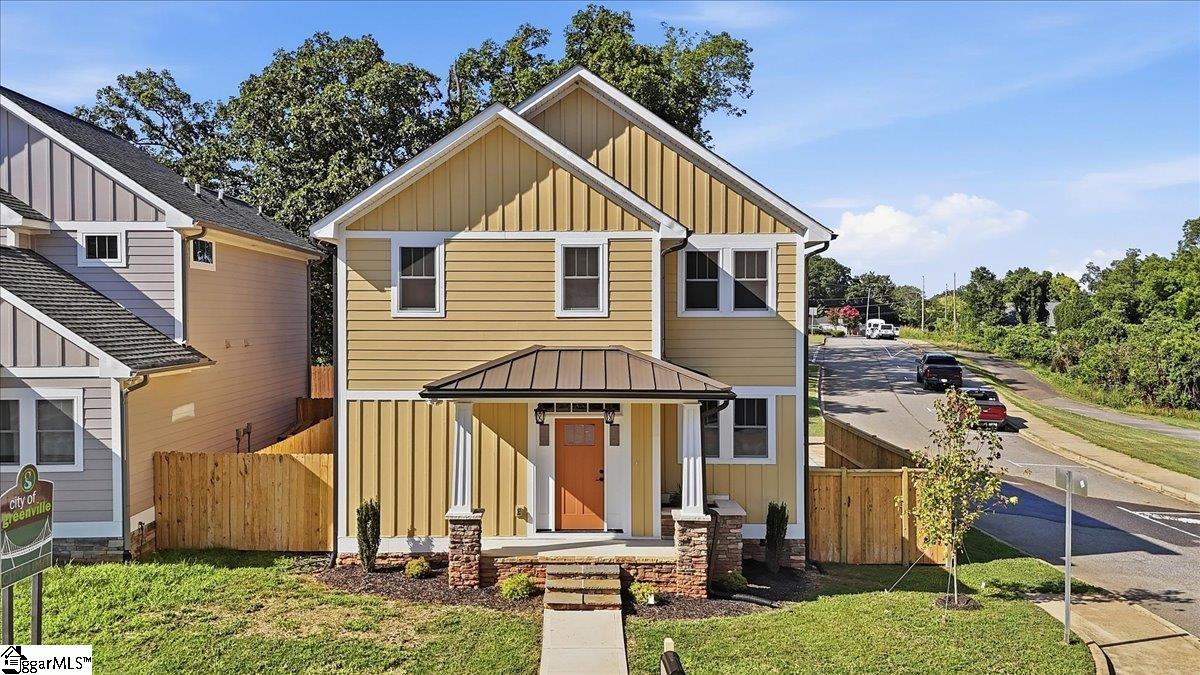 915 Dunbar Street Greenville SC 29601